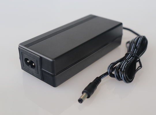 24v 3a Stromanschluss IEC61558 zertifizierte Schaltnetzteil für Desktop